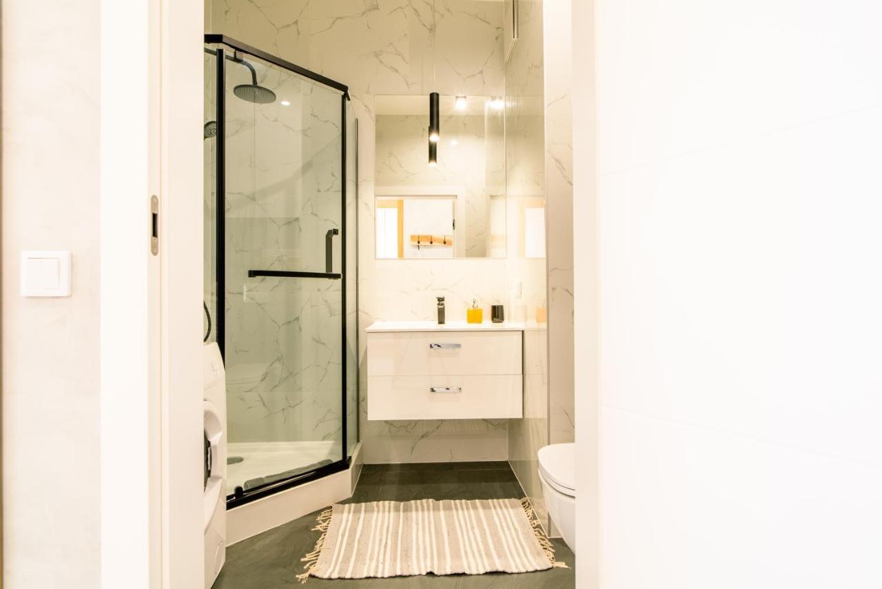 Apartamentysnu, Wola Premium Ii Z Parkingiem * Warschau